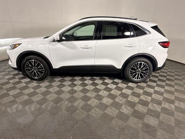 2023 Ford Escape - $18,138