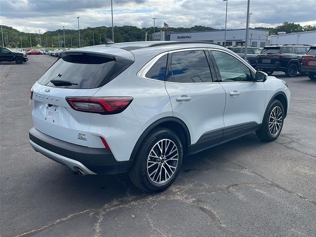 2026 Ford Escape - $34,988