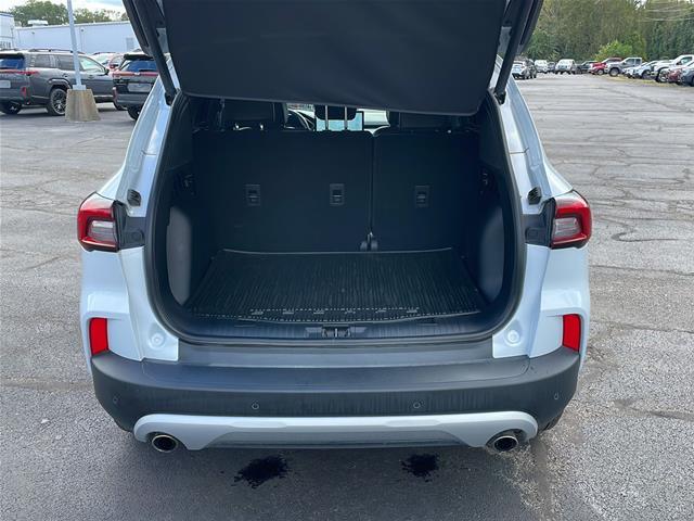 2026 Ford Escape - $34,988