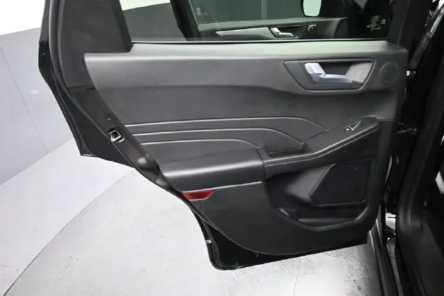 2026 Ford Escape - $32,999