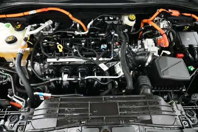 2026 Ford Escape - $32,999