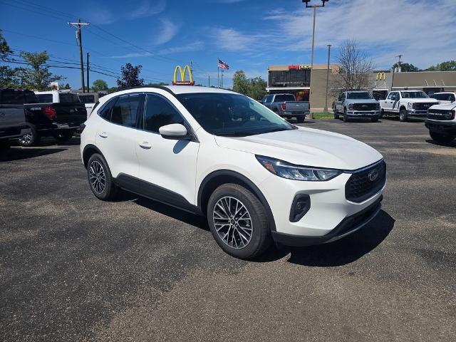 2026 Ford Escape - $34,876