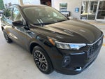 2026 Escape Plug-In Hybrid Thumbnail 7