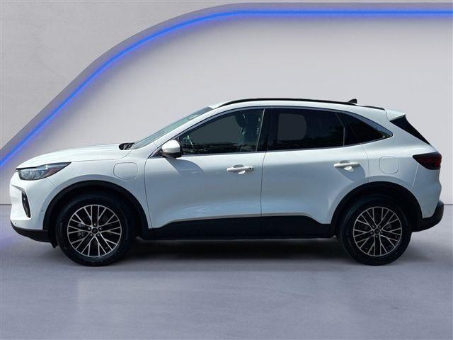 2023 Ford Escape - $15,229