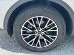2024 Escape Plug-In Hybrid Thumbnail 9