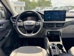 2024 Escape Plug-In Hybrid Thumbnail 14