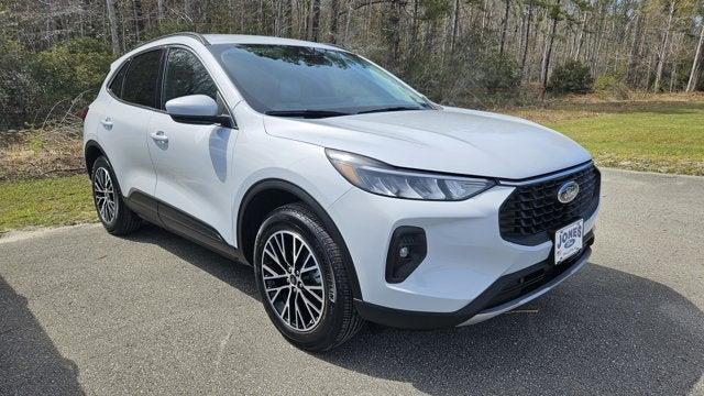 Preowned 2025 Ford Escape Plug-In Hybrid PHEV for Sale