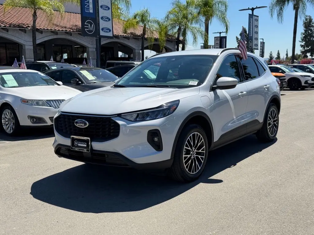 2025 Ford Escape - $29,598