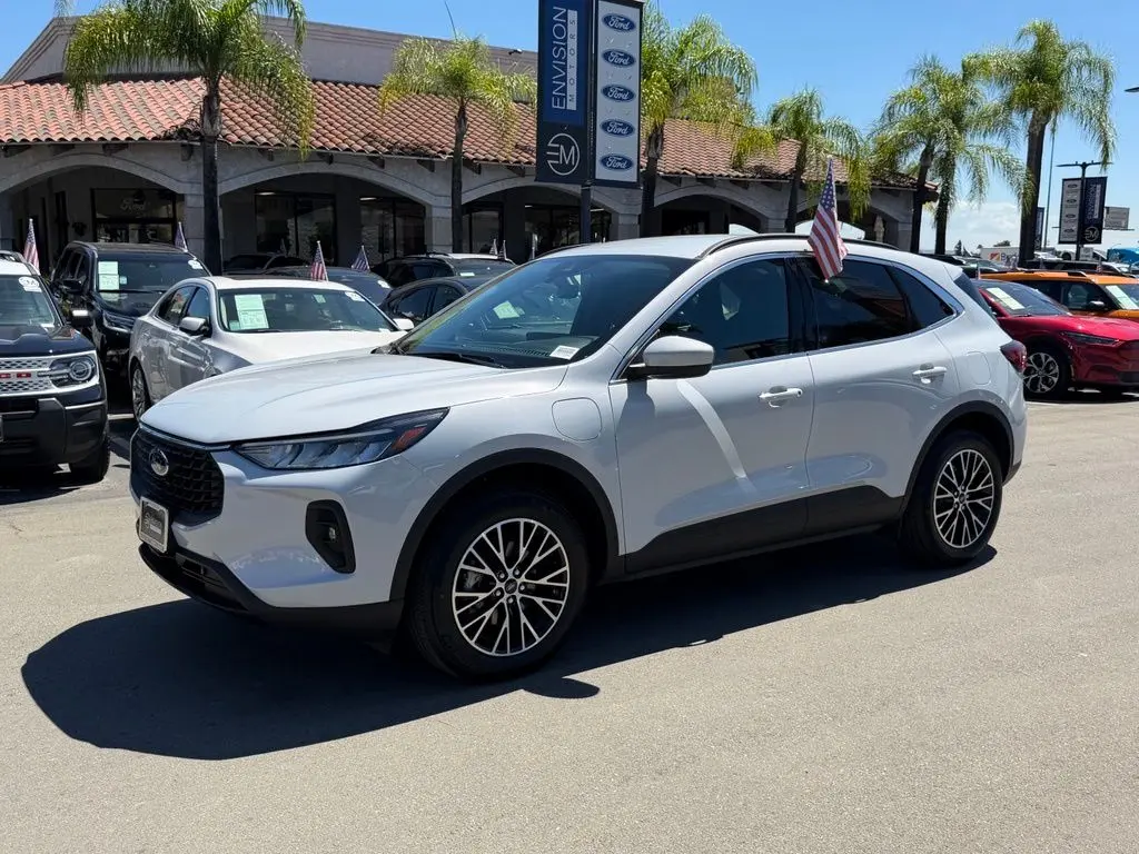 2025 Ford Escape - $29,598