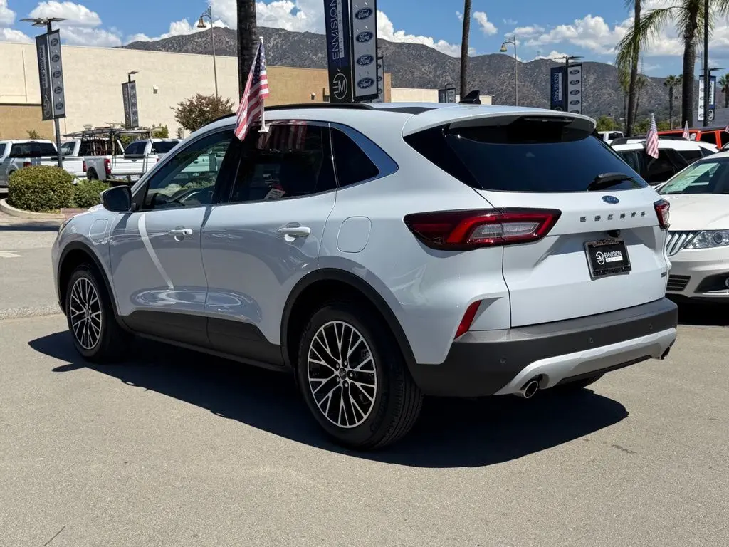 2025 Ford Escape - $29,598