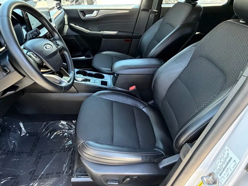 2025 Ford Escape - $29,598