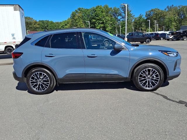 2026 Ford Escape - $30,994