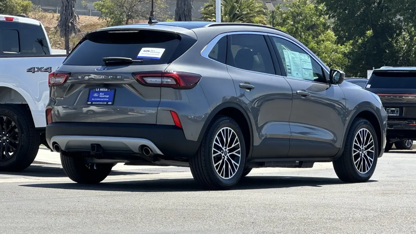 2023 Ford Escape Plug-In Hybrid Base