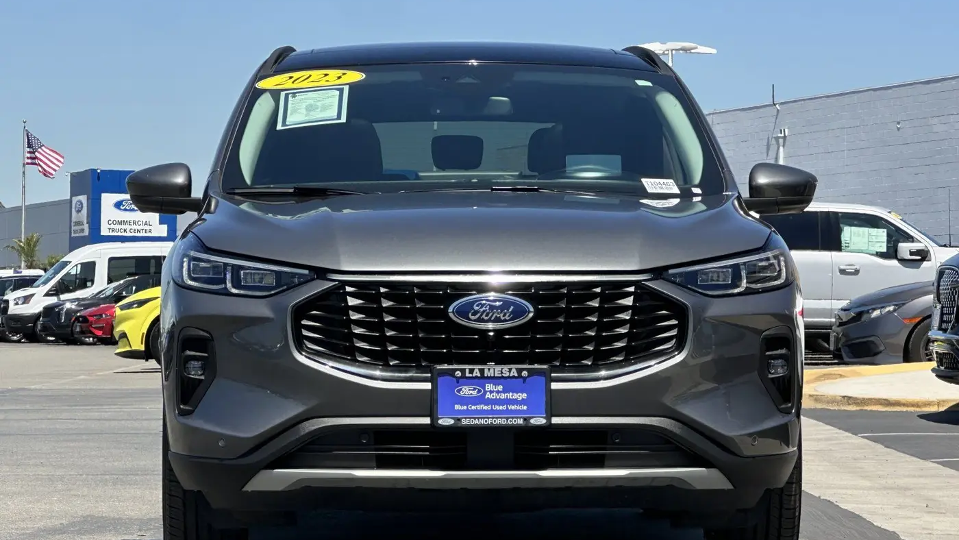 2023 Ford Escape Plug-In Hybrid Base