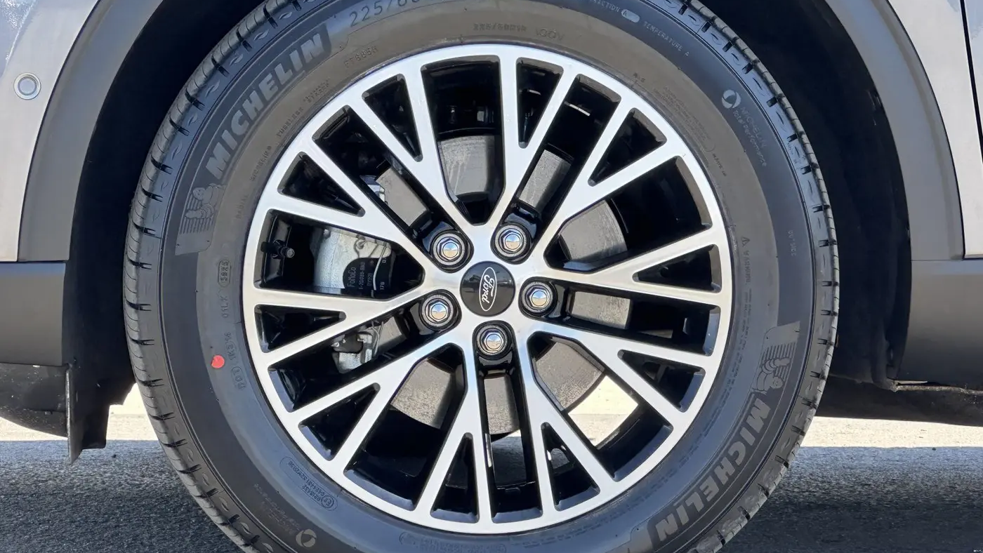 2023 Ford Escape Plug-In Hybrid Base