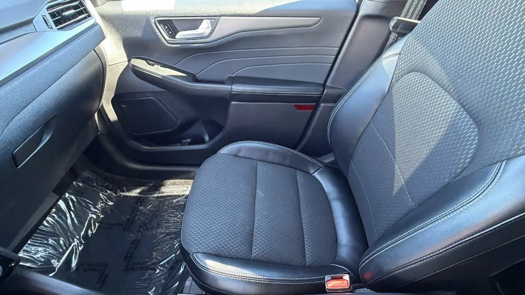 2023 Ford Escape - $23,786