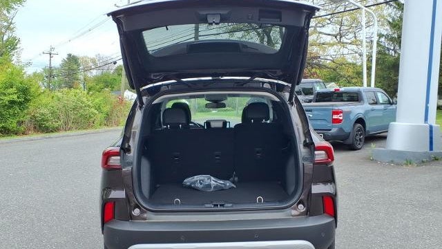 2023 Ford Escape Plug-In Hybrid Base