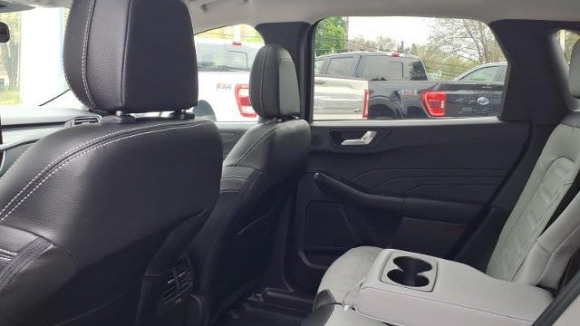 2023 Ford Escape Plug-In Hybrid Base