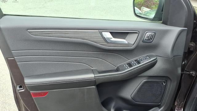 2023 Ford Escape Plug-In Hybrid Base