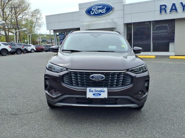 2023 Ford Escape - $43,777
