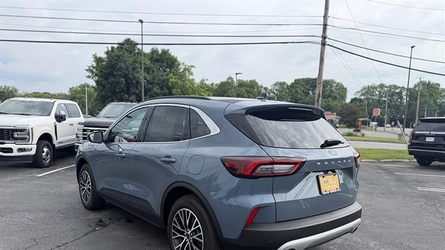 2025 Ford Escape Plug-In Hybrid PHEV