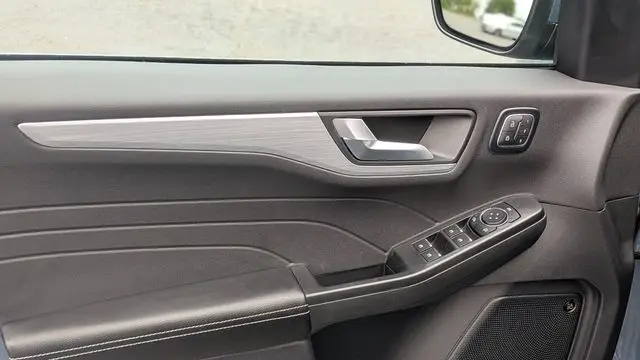 2025 Ford Escape Plug-In Hybrid PHEV