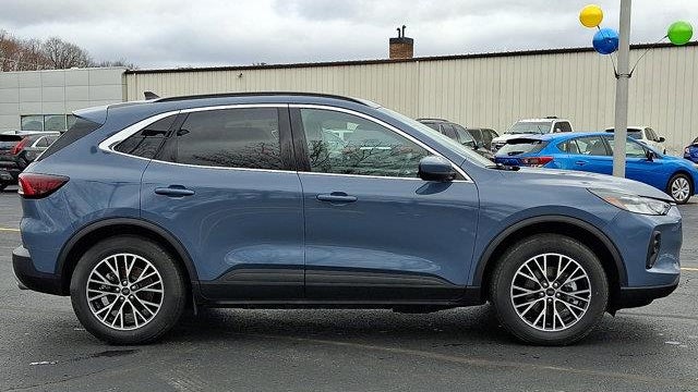 2025 Ford Escape Plug-In Hybrid PHEV
