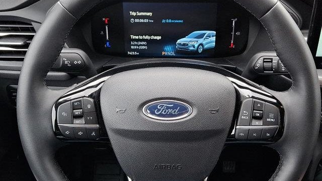 2025 Ford Escape Plug-In Hybrid PHEV