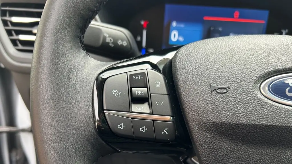 2025 Ford Escape Plug-In Hybrid PHEV
