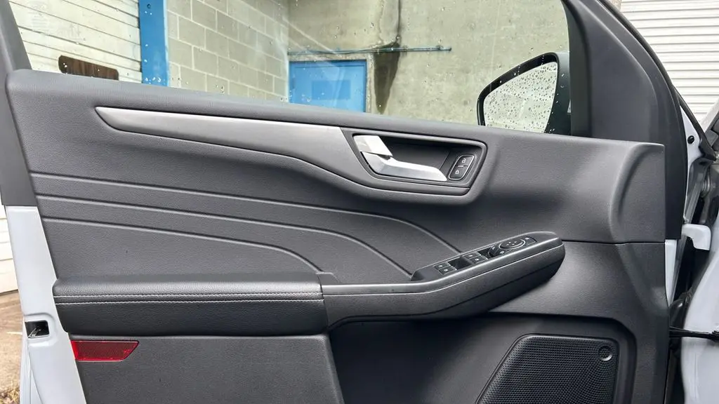2025 Ford Escape Plug-In Hybrid PHEV