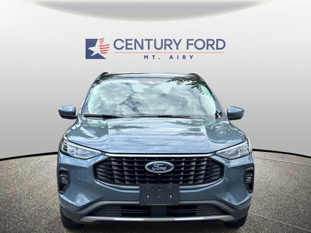 2023 Ford Escape Plug-In Hybrid Base — photo 1 of 18