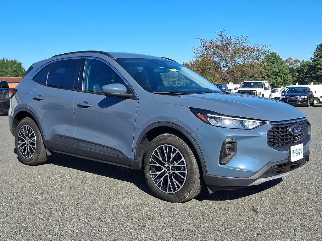 2023 Ford Escape - $20,200