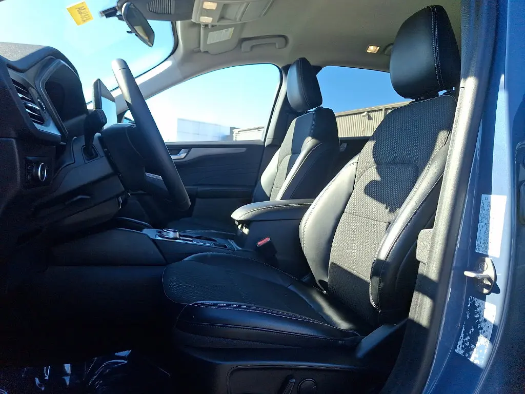 2023 Ford Escape - $20,200
