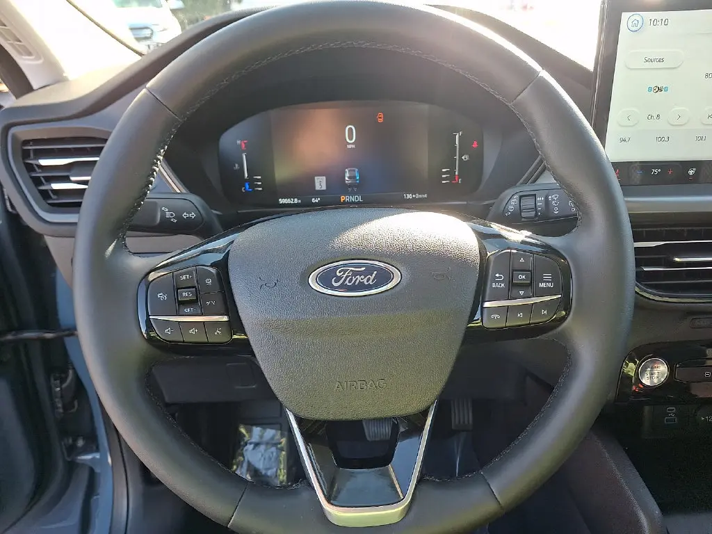 2023 Ford Escape - $20,200