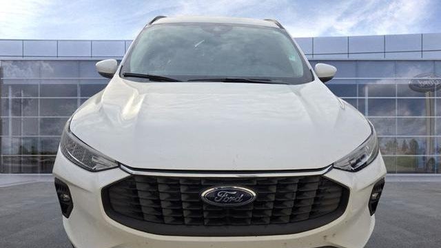 2023 Ford Escape Plug-In Hybrid Base