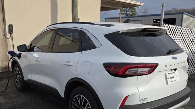 2023 Ford Escape Plug-In Hybrid Base