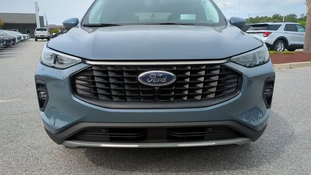 2025 Ford Escape Plug-In Hybrid PHEV