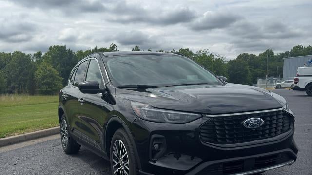 2025 Ford Escape Plug-In Hybrid PHEV