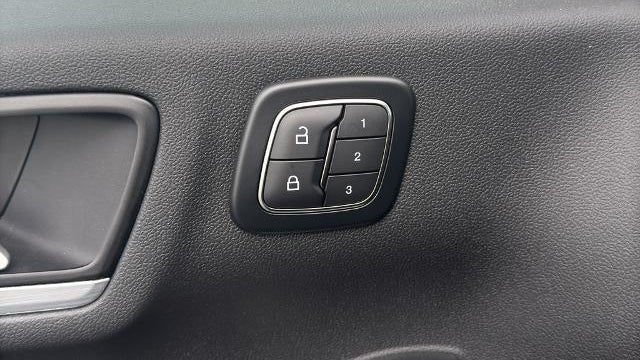 2025 Ford Escape Plug-In Hybrid PHEV