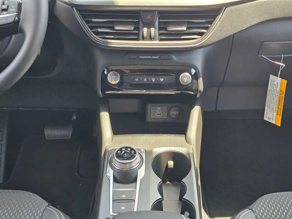 2025 Ford Escape - $28,050