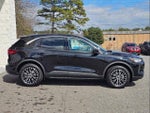 2024 Escape Plug-In Hybrid Thumbnail 6