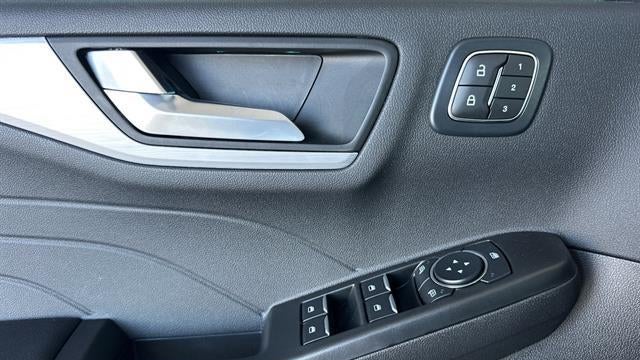 2024 Ford Escape Plug-In Hybrid PHEV