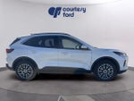 2024 Escape Plug-In Hybrid Thumbnail 27