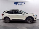 2024 Escape Plug-In Hybrid Thumbnail 7