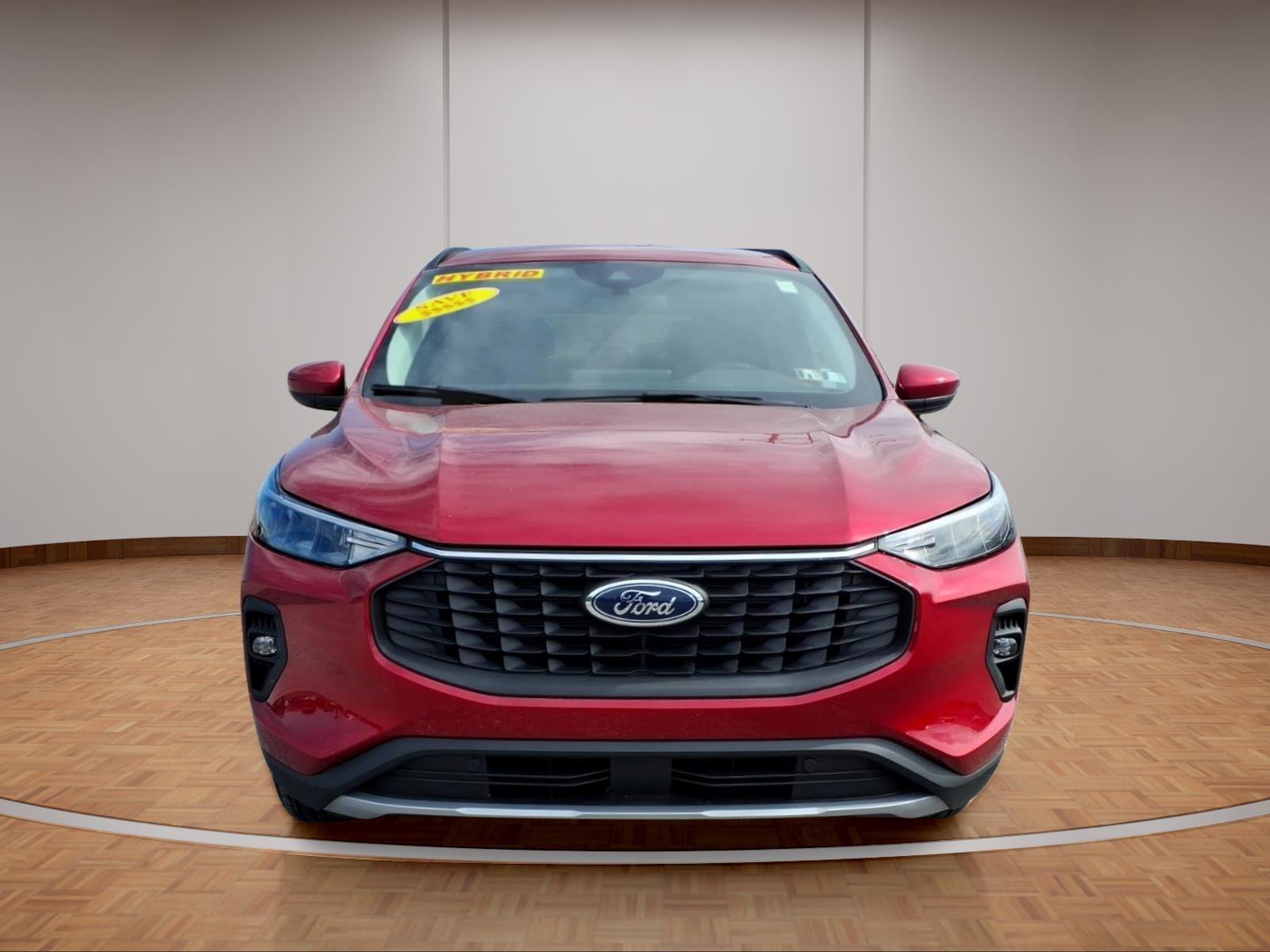 2025 Ford Escape - $29,999