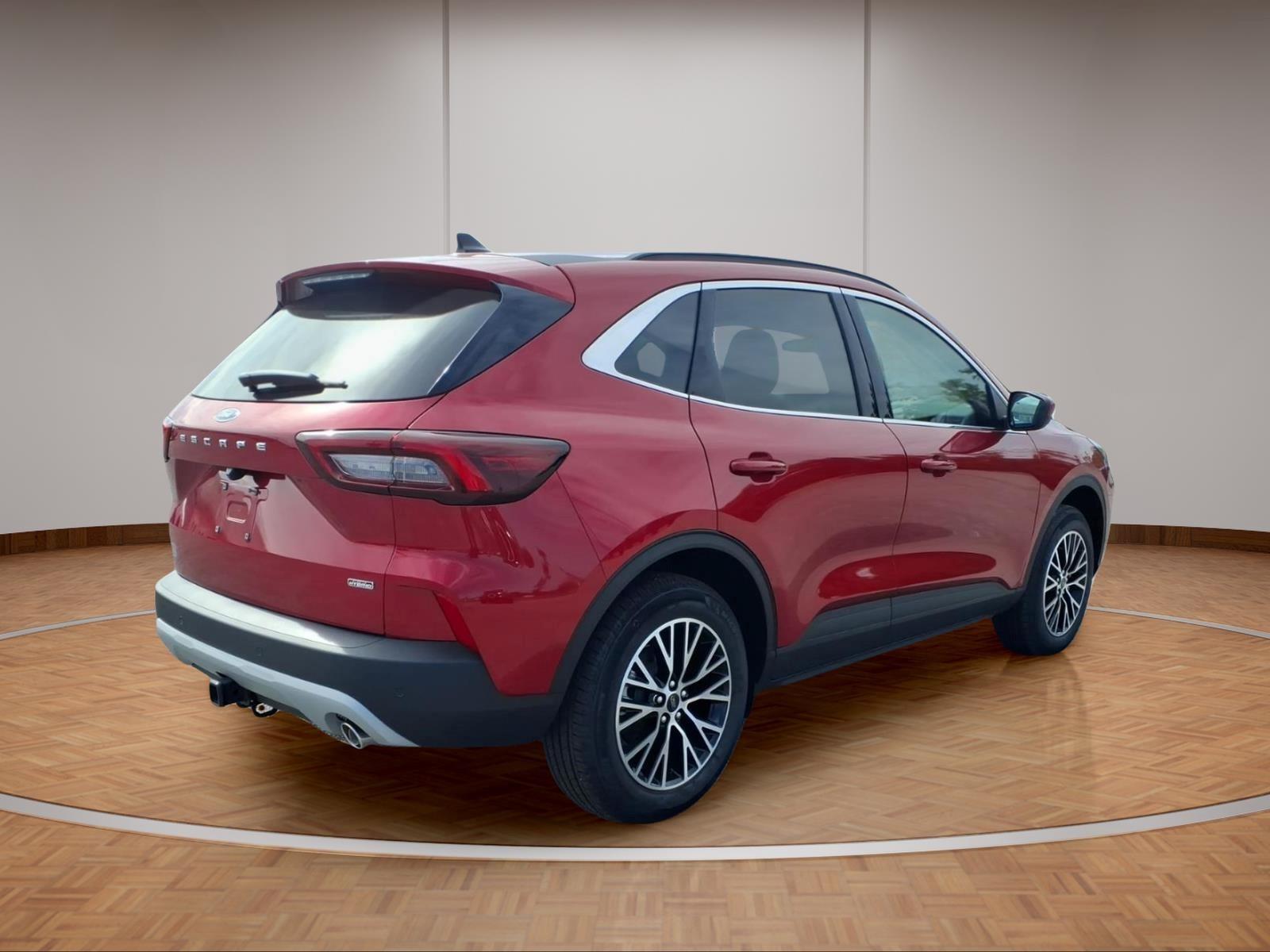 2025 Ford Escape - $29,999
