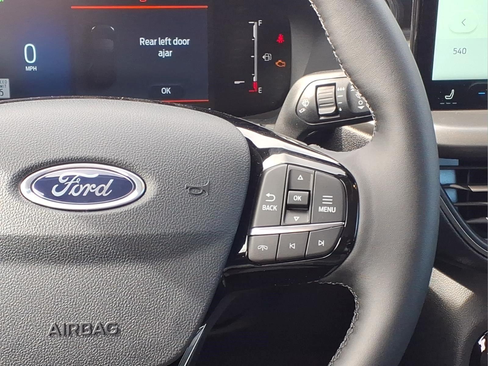 2025 Ford Escape - $29,999