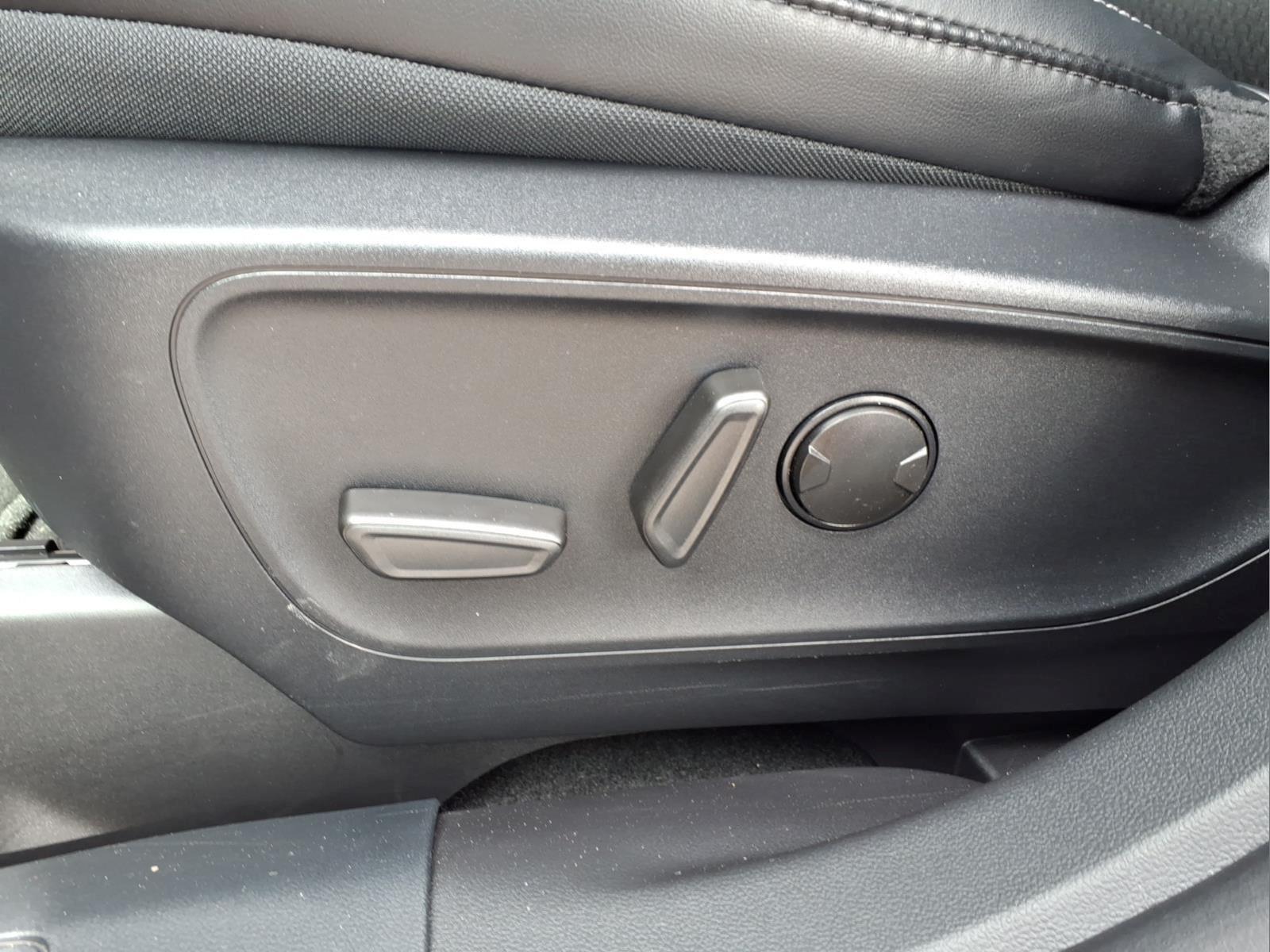 2025 Ford Escape - $29,999