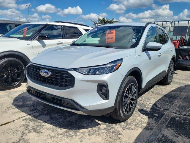 2026 Ford Escape - $31,995