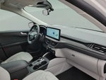 2024 Escape Plug-In Hybrid Thumbnail 22